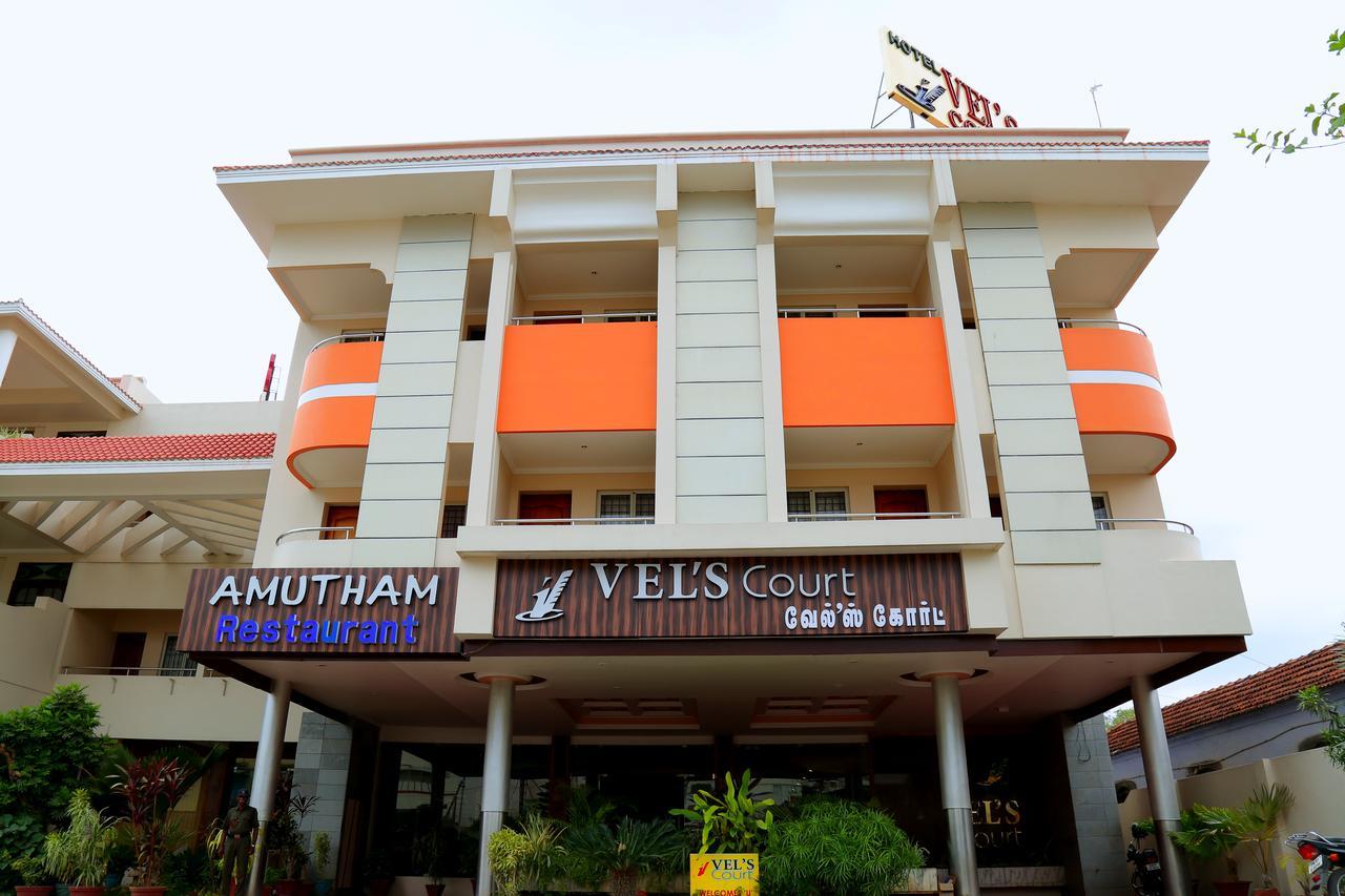 Hotel Vels Court Palni Exterior foto