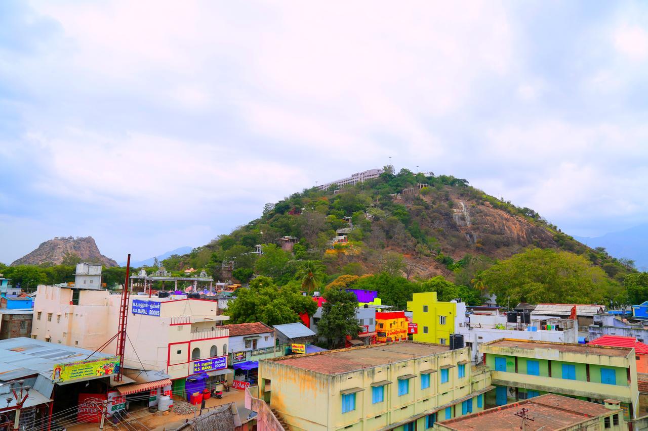 Hotel Vels Court Palni Exterior foto